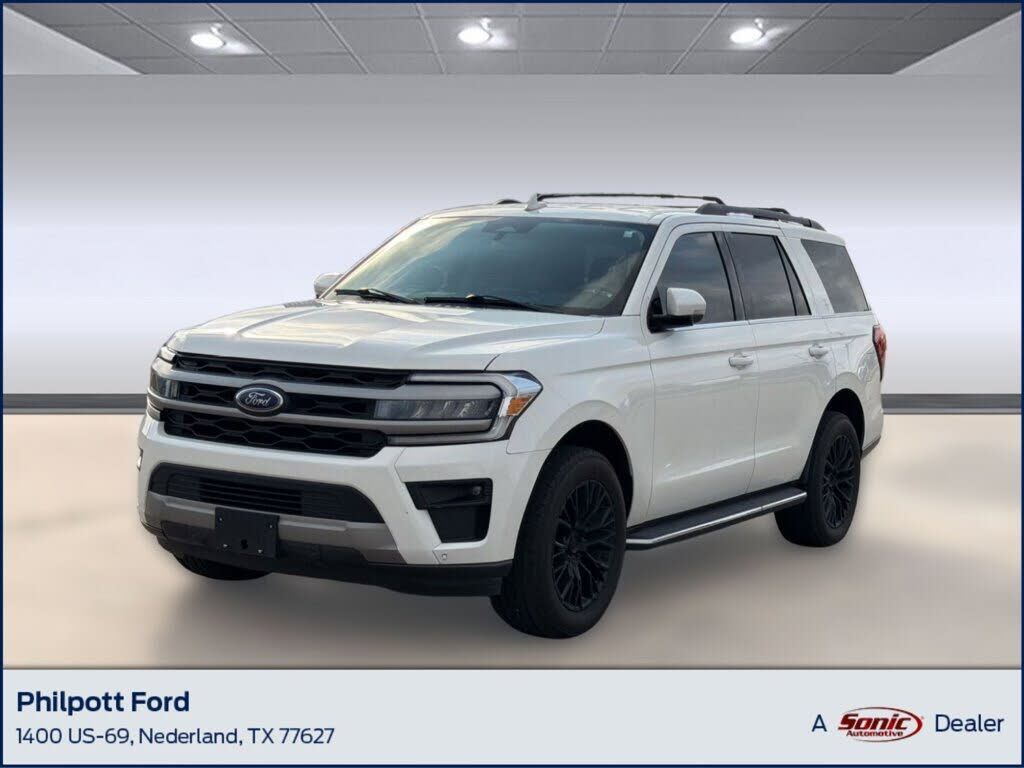 2022 FORD Expedition