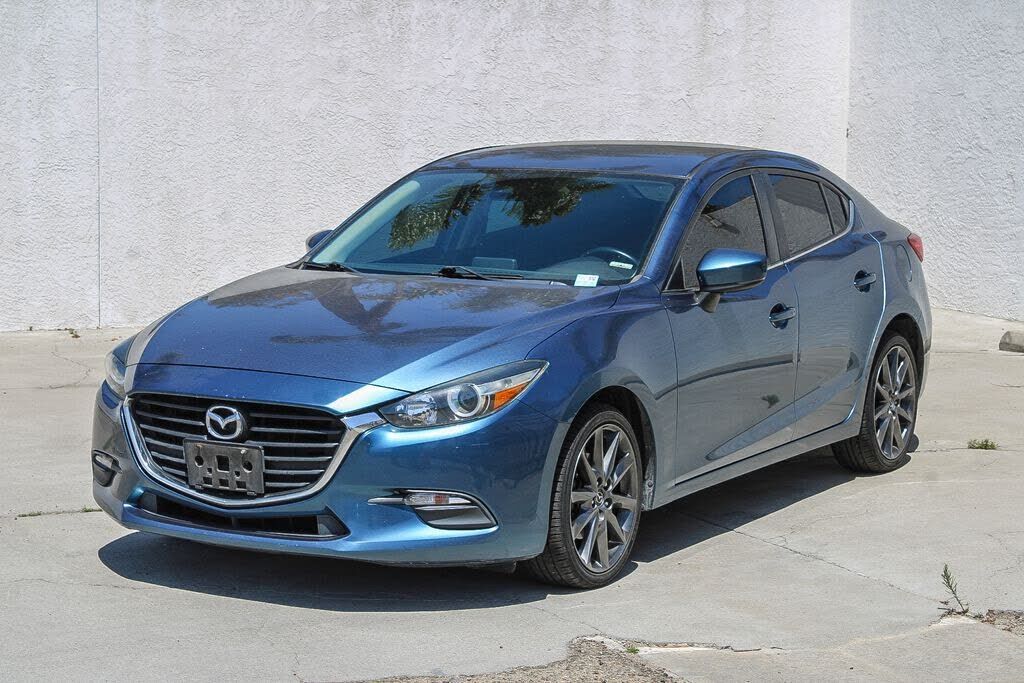 2018 MAZDA Mazda3