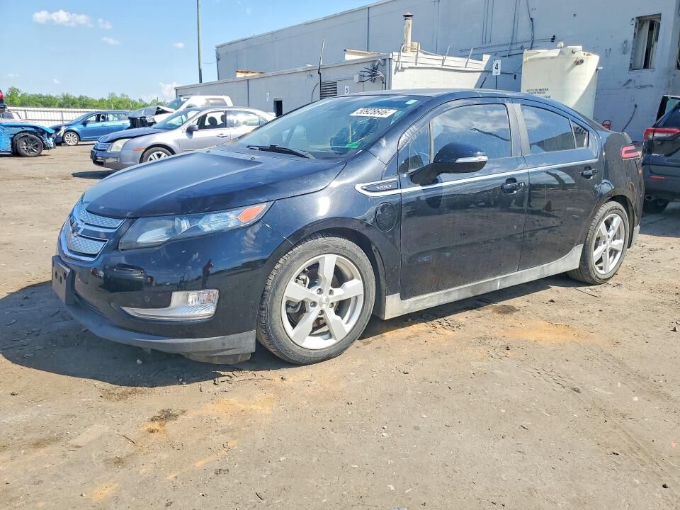 2013 CHEVROLET Volt