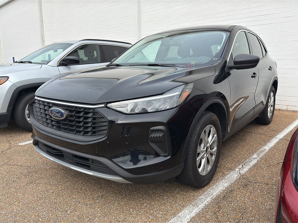 2024 FORD Escape