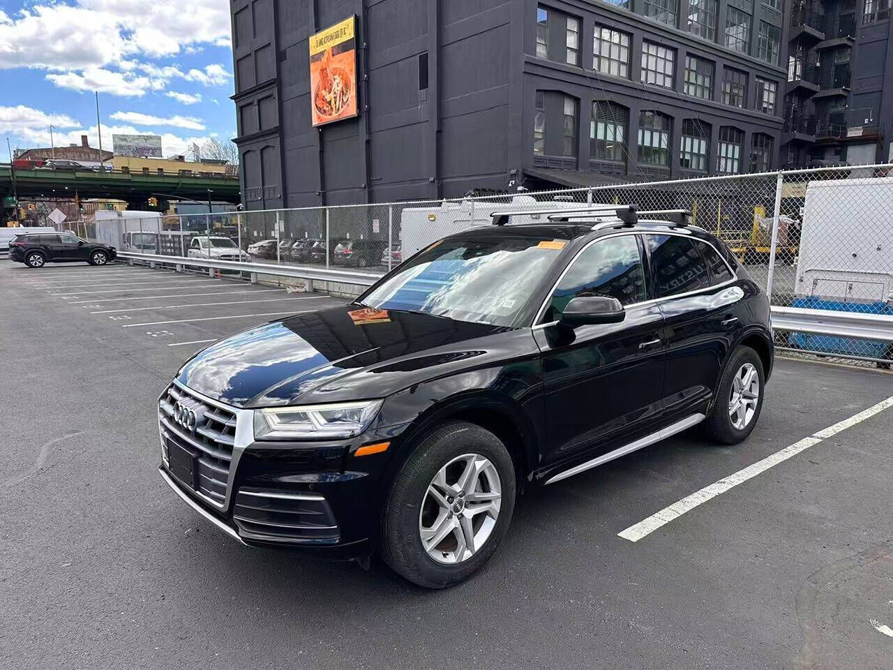 2018 AUDI Q5