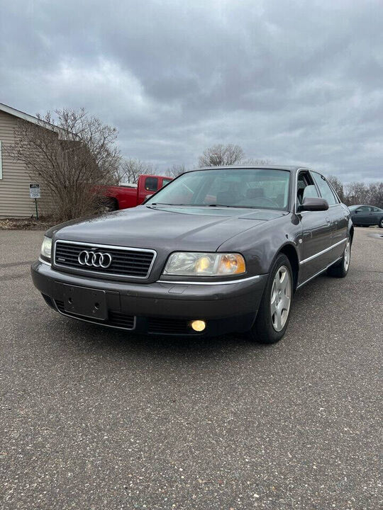 2001 AUDI A8