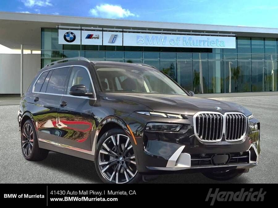 2026 BMW X7