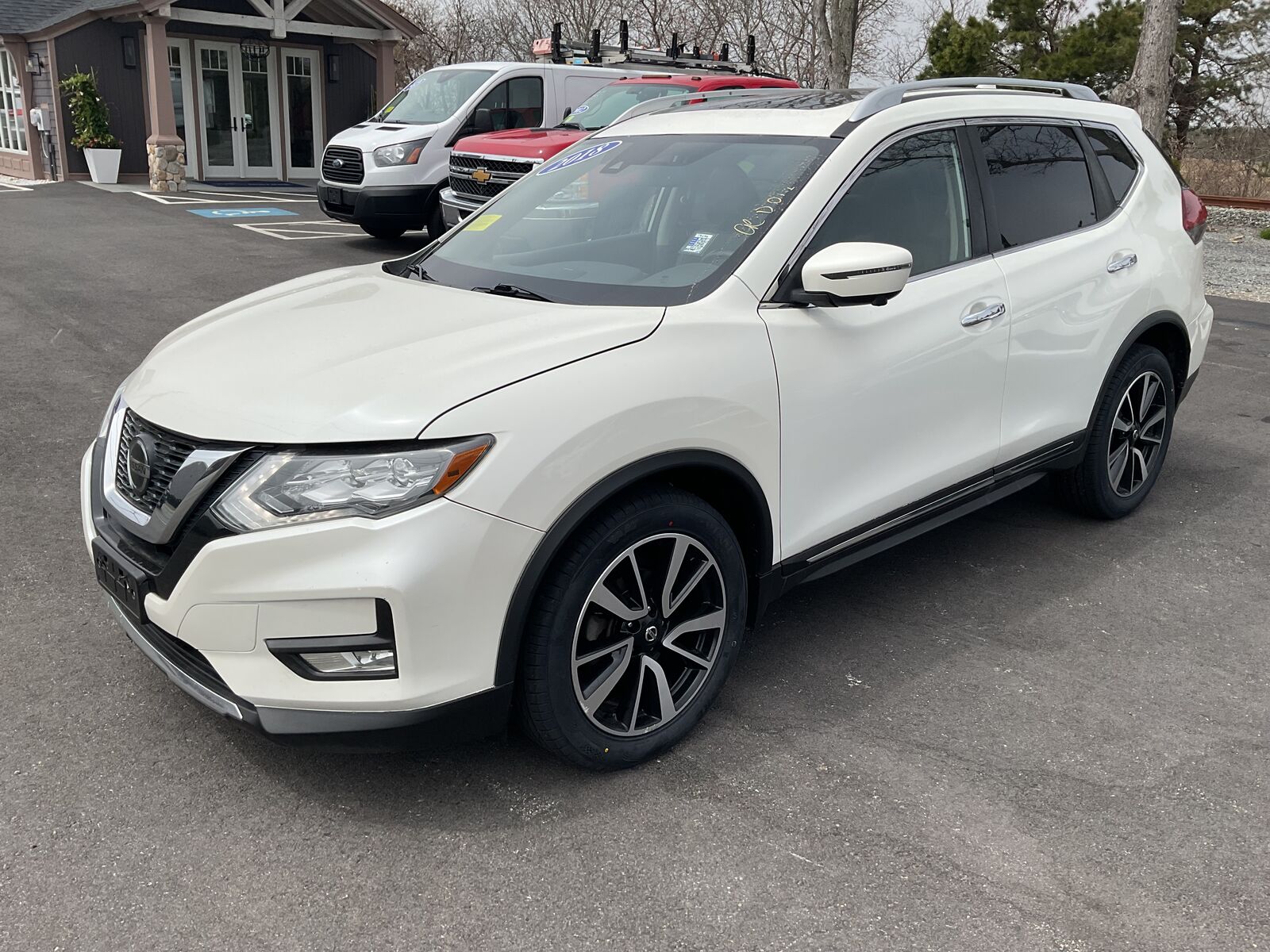 2018 NISSAN Rogue