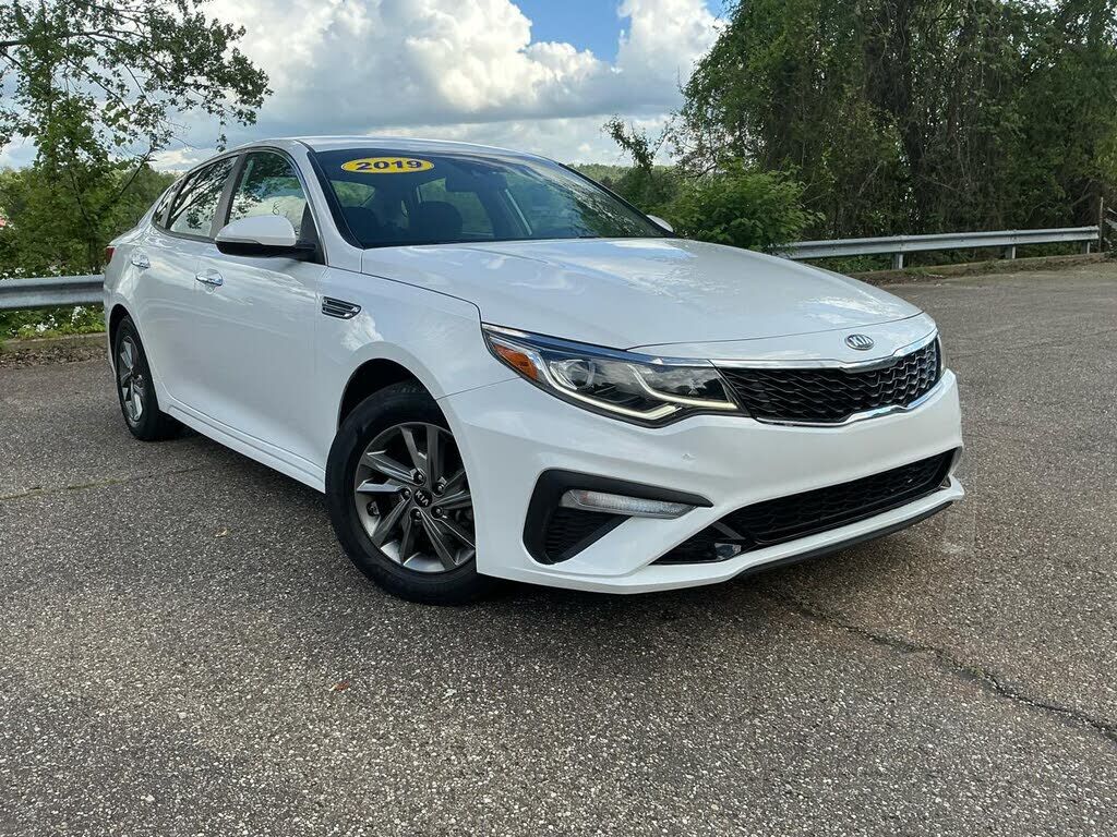 2019 KIA Optima