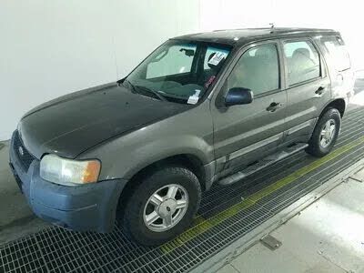 2004 FORD Escape