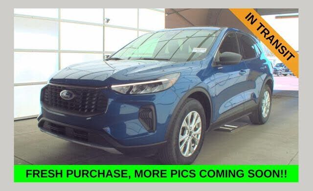 2023 FORD Escape