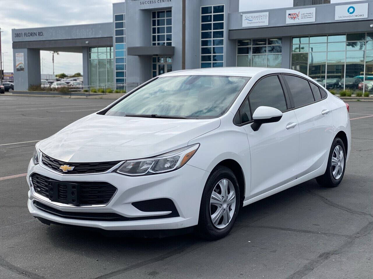 2017 CHEVROLET Cruze