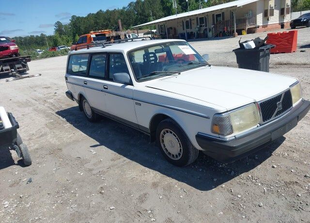 1991 VOLVO 240 Series