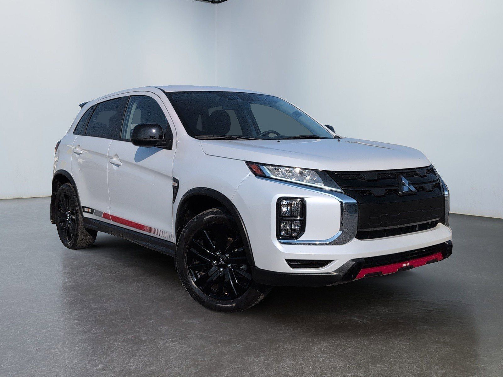 2024 MITSUBISHI Outlander Sport