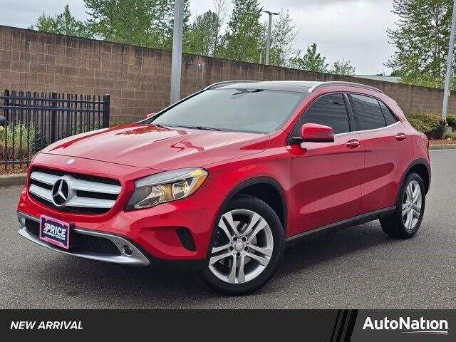 2016 MERCEDES-BENZ GLA-Class