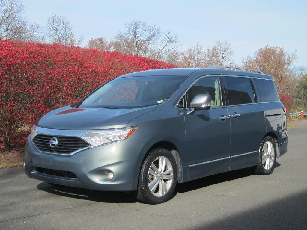 2011 NISSAN Quest