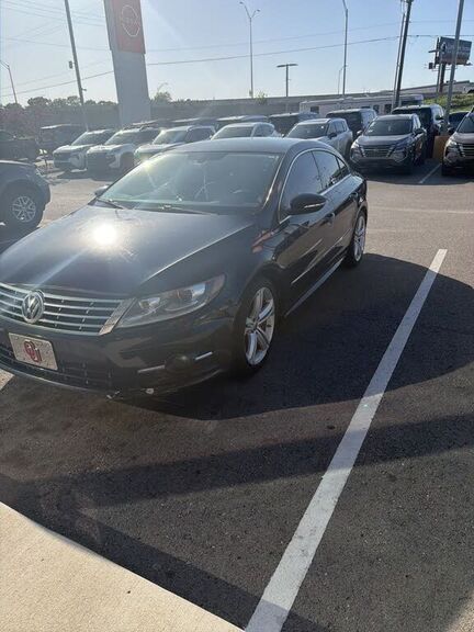 2013 VOLKSWAGEN Passat