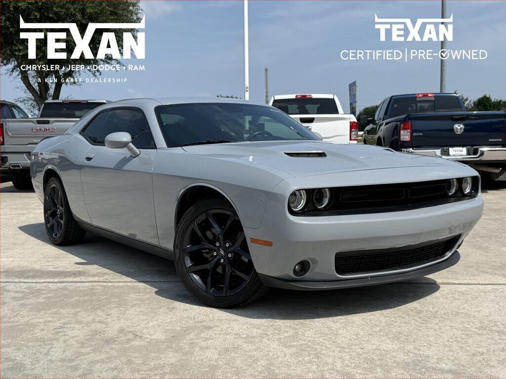 2021 DODGE Challenger
