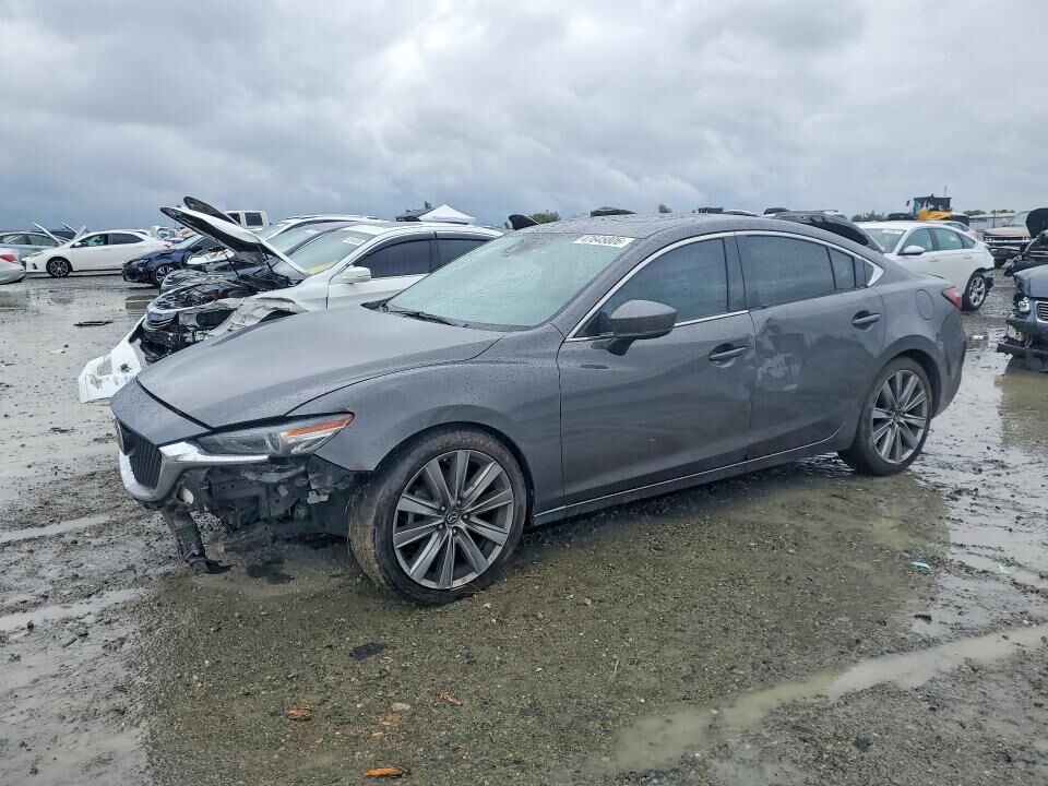 2018 MAZDA Mazda6