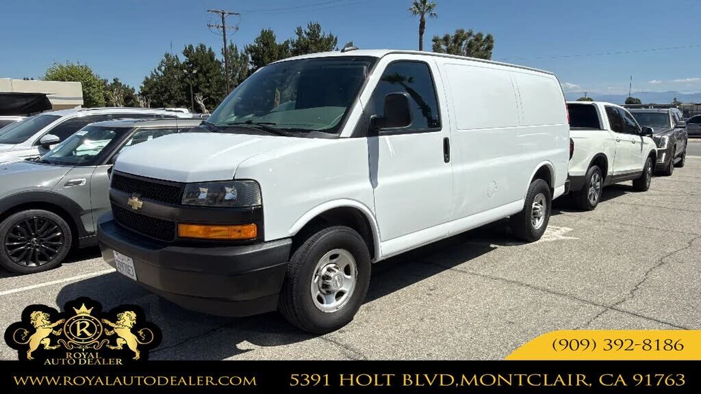 2021 CHEVROLET Express