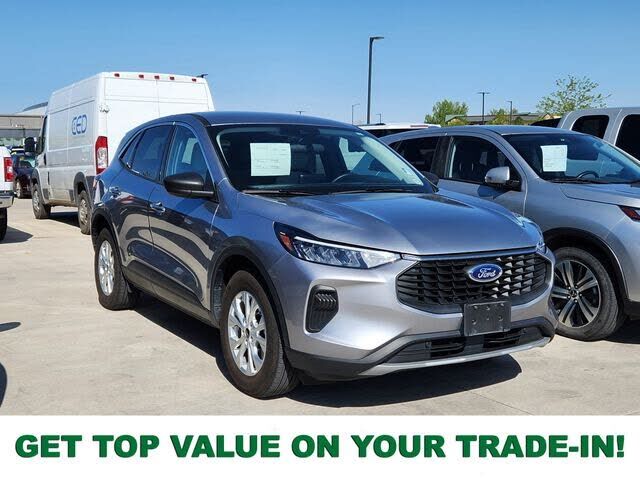 2023 FORD Escape