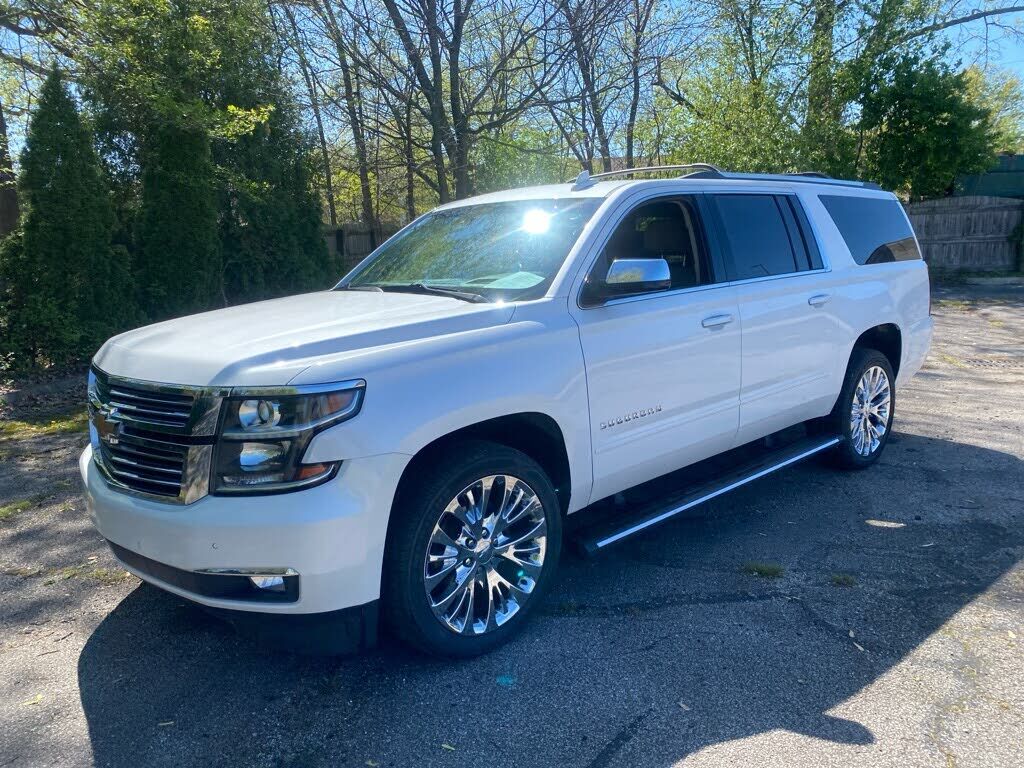 2020 CHEVROLET Suburban
