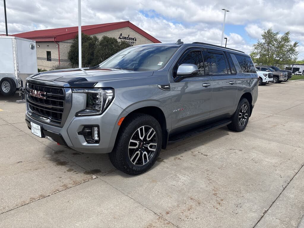 2023 GMC Yukon XL
