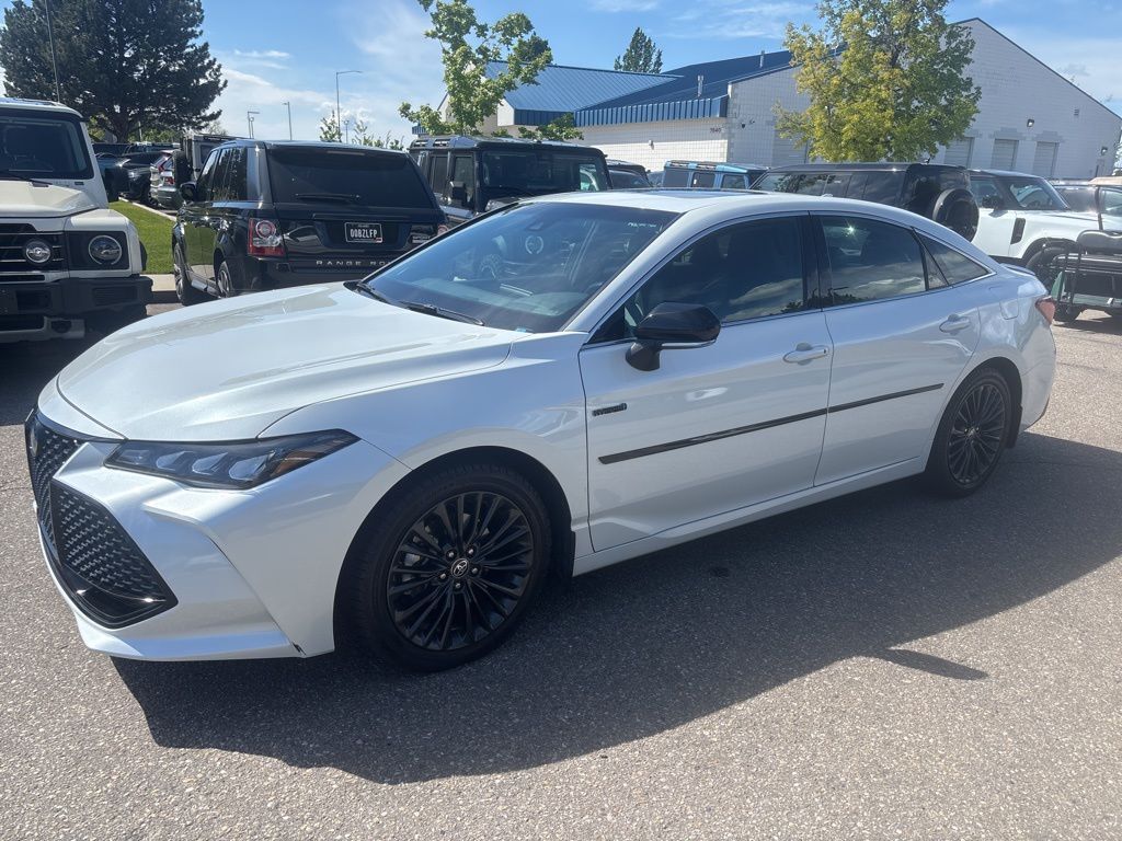 2021 TOYOTA Avalon