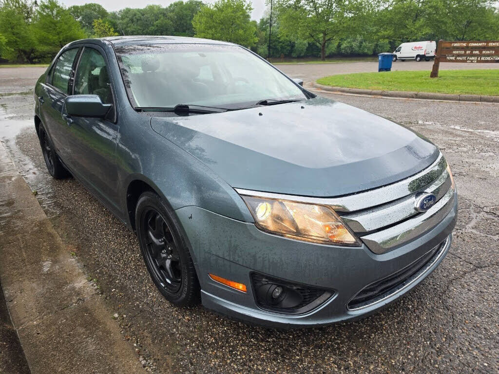 2011 FORD Fusion
