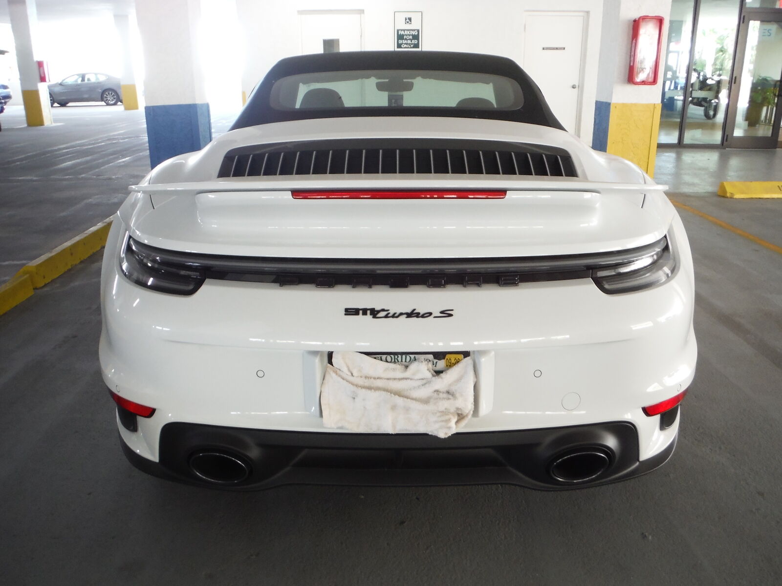 2022 PORSCHE 911