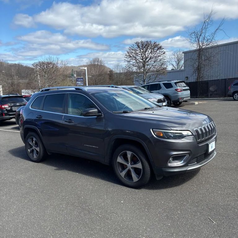 2019 JEEP Cherokee