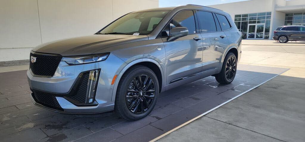 2021 CADILLAC XT6