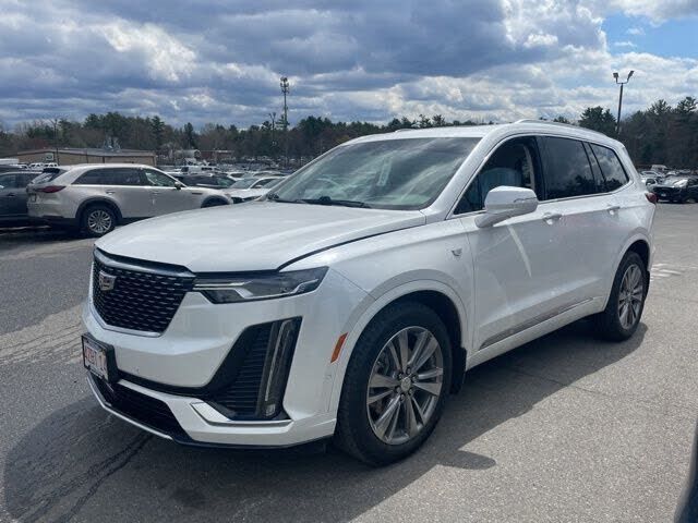 2021 CADILLAC XT6
