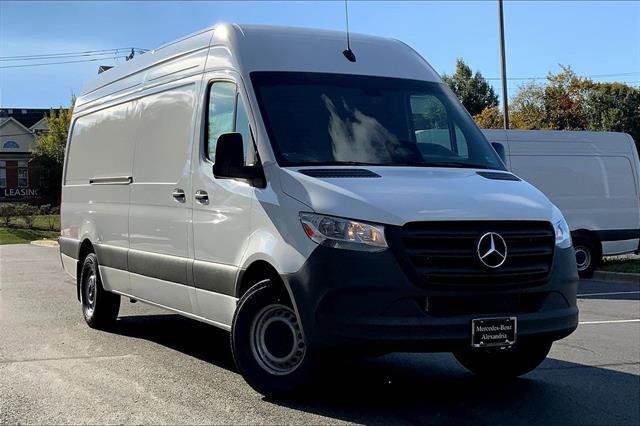 2026 MERCEDES-BENZ Sprinter
