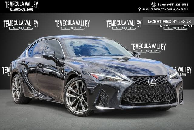 2022 LEXUS IS