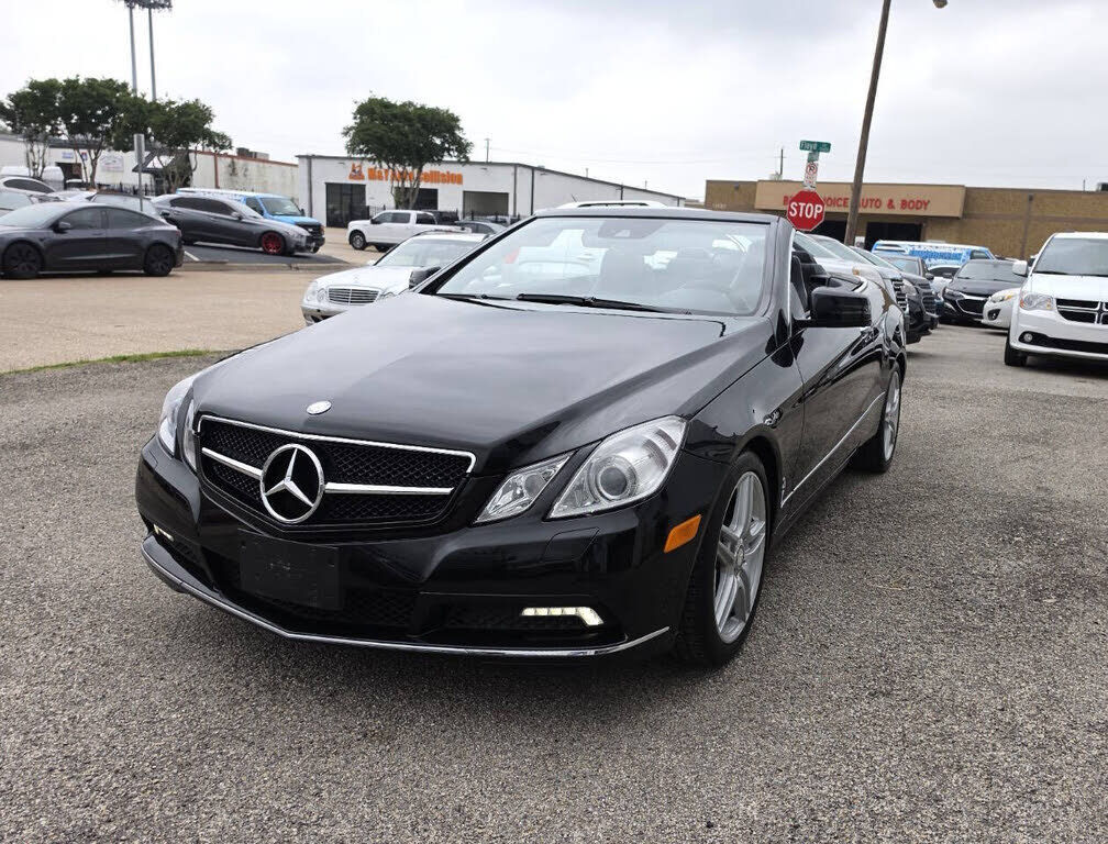 2011 MERCEDES-BENZ E-Class