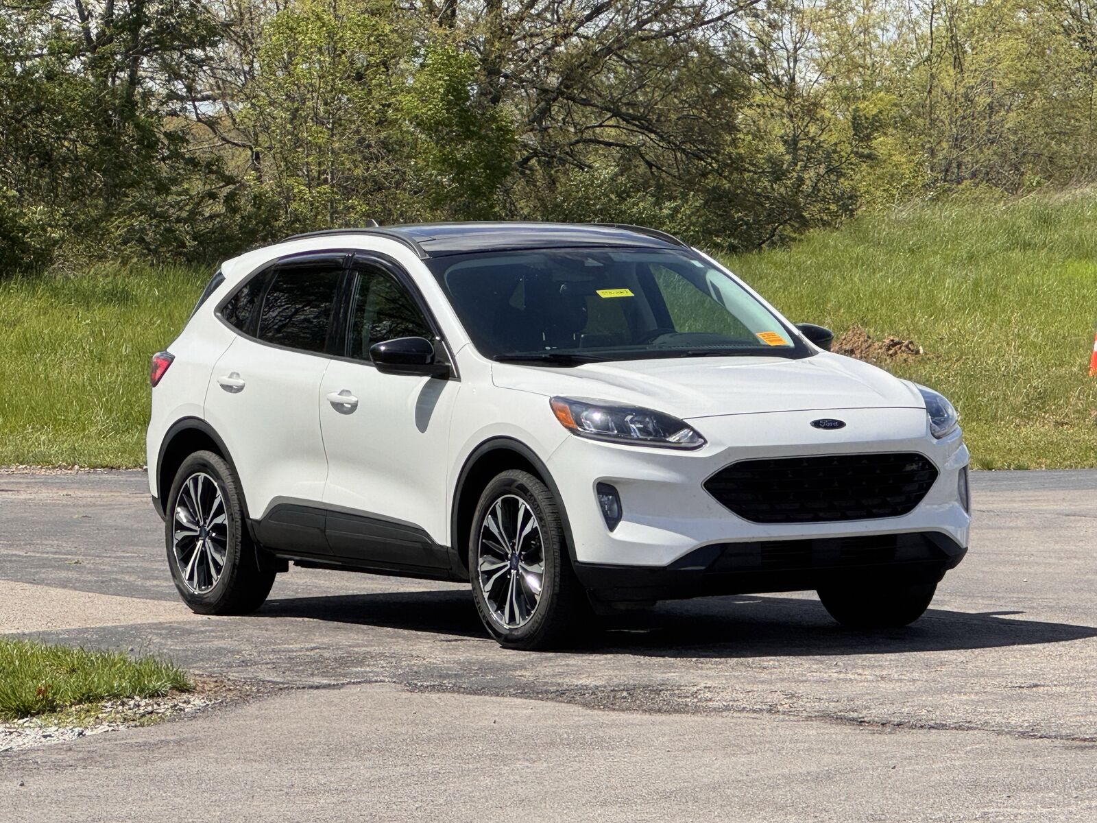 2021 FORD Escape