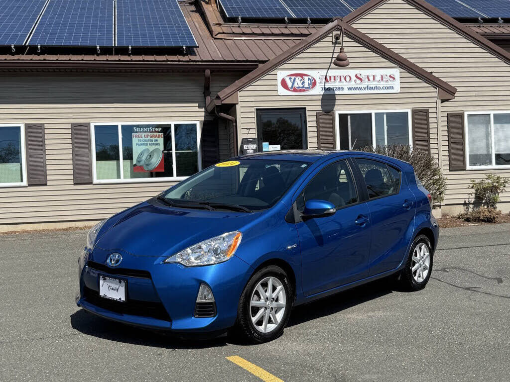 2014 TOYOTA Prius