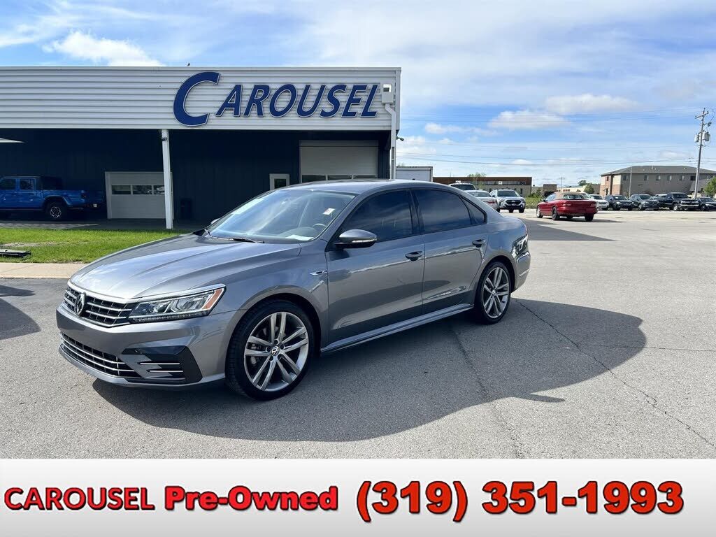 2018 VOLKSWAGEN Passat