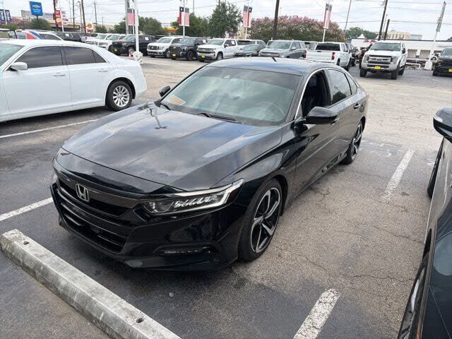 2018 HONDA Accord