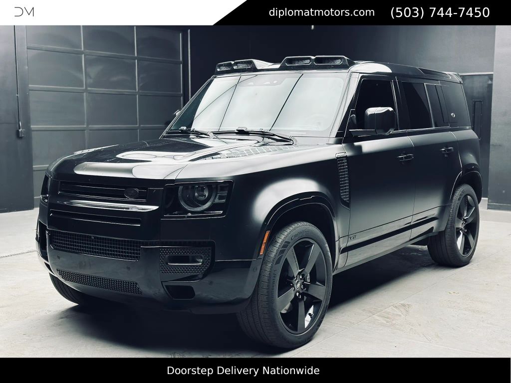 2022 LAND ROVER Defender