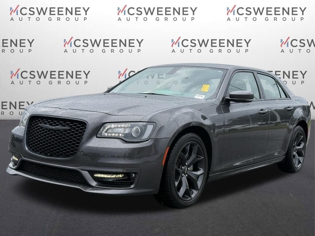 2023 CHRYSLER 300