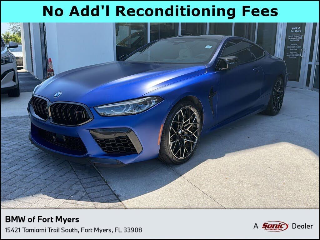 2023 BMW M8