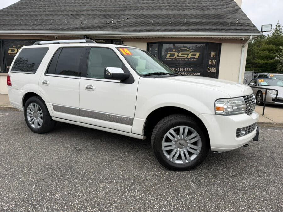 2014 LINCOLN Navigator