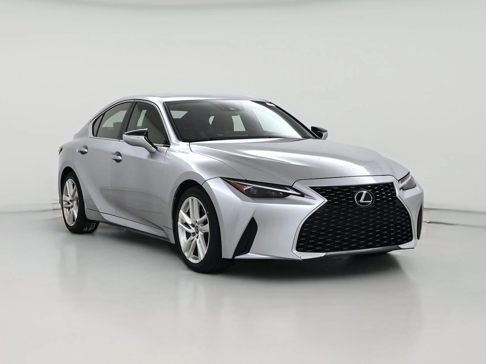 2022 LEXUS IS