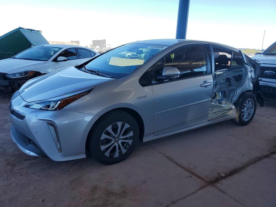 2019 TOYOTA PRIUS