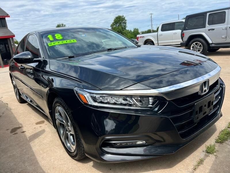 2018 HONDA Accord