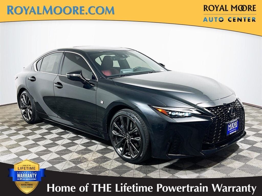 2023 LEXUS IS