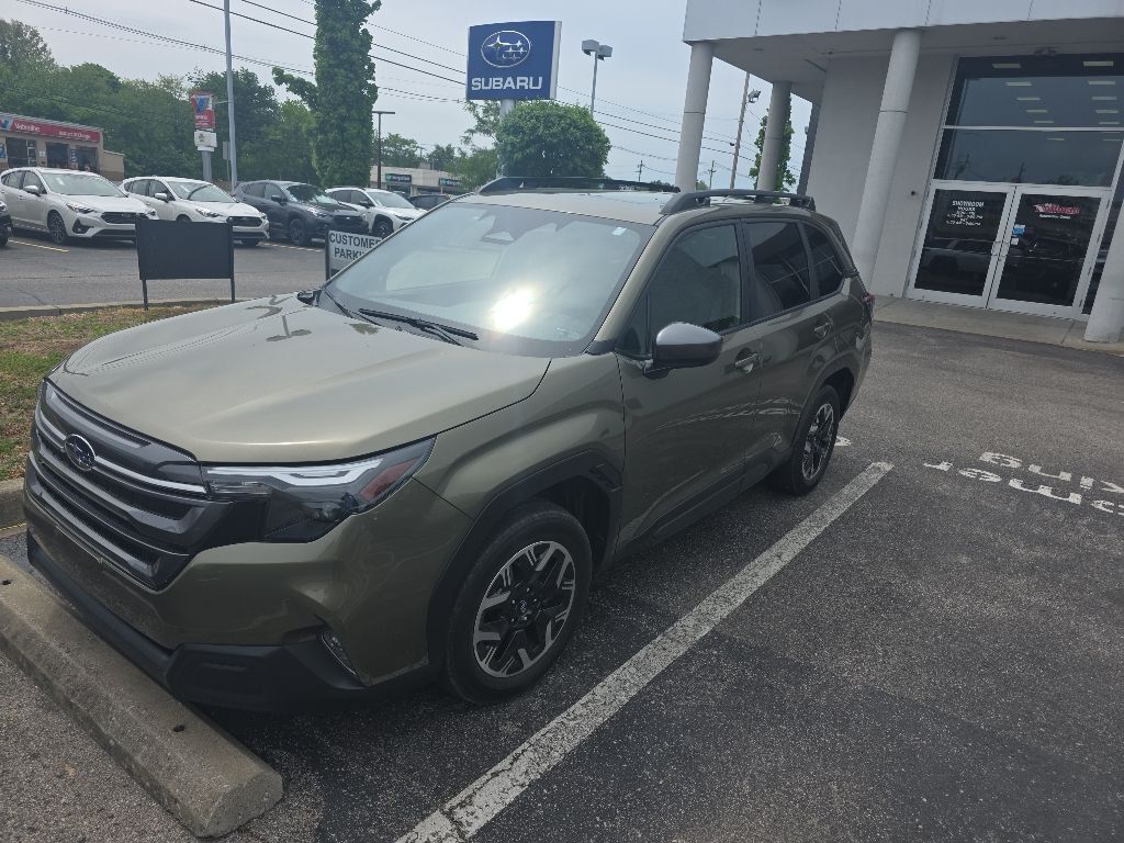 2025 SUBARU Forester