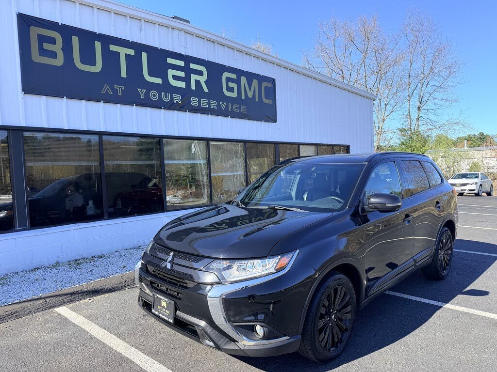 2022 MITSUBISHI Outlander