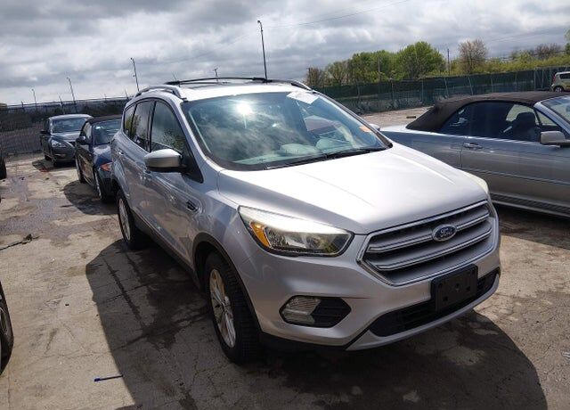 2017 FORD Escape