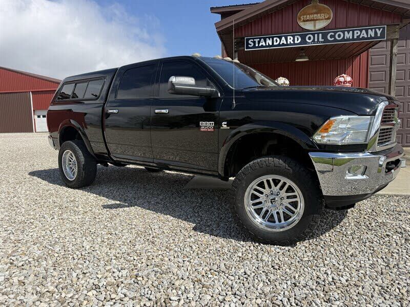 2012 DODGE Ram