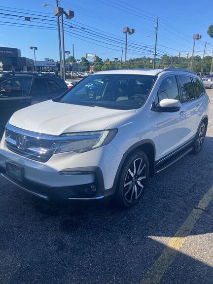 2021 HONDA Pilot