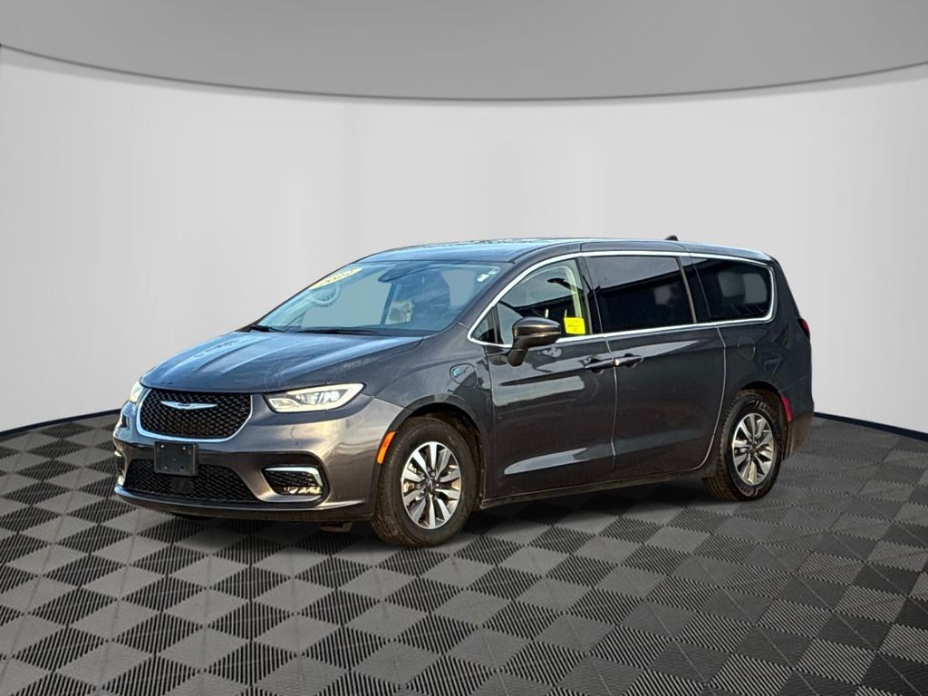 2022 CHRYSLER Pacifica